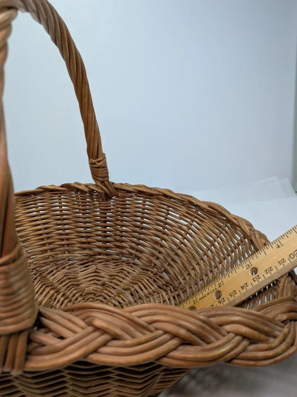 VTG Woven Wicker Basket Braided Rim Overhead Arch Handle Scoop Gathering Trug